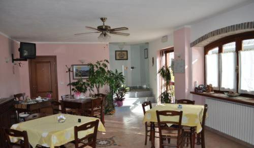 Agriturismo Ai Piacentini Santo Stefano Belbo Extérieur photo